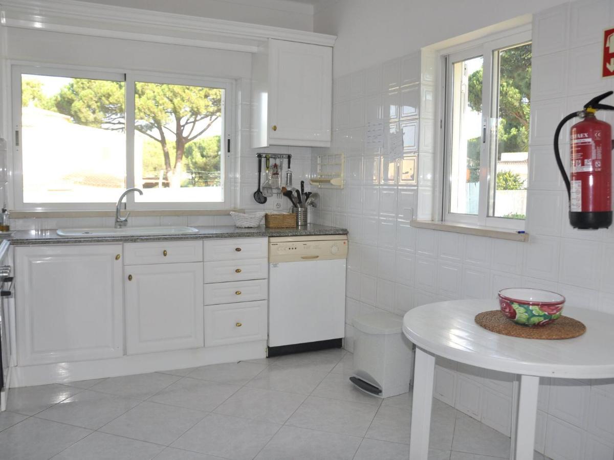 Comfortable Holiday Home In Vilamoura With Pool Extérieur photo