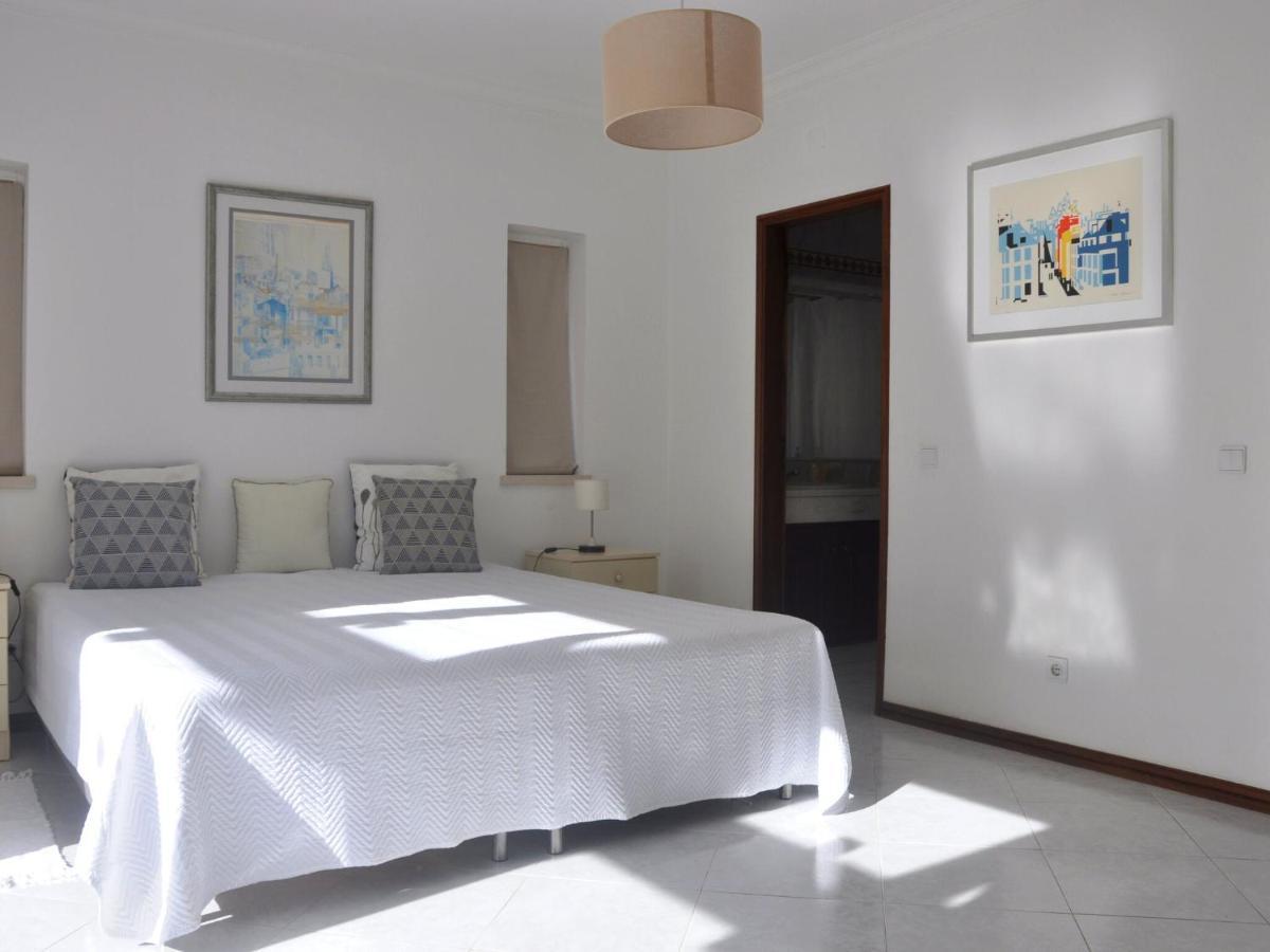 Comfortable Holiday Home In Vilamoura With Pool Extérieur photo
